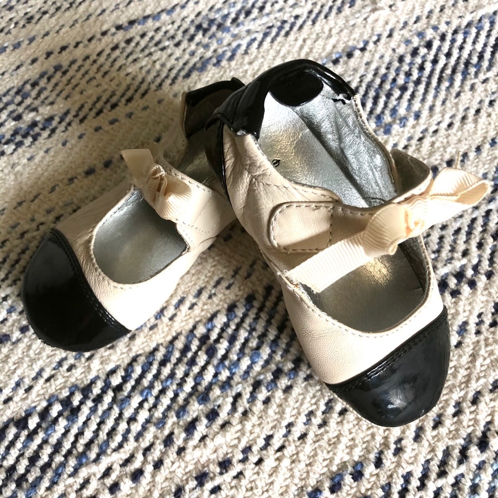 Cole Haan flats